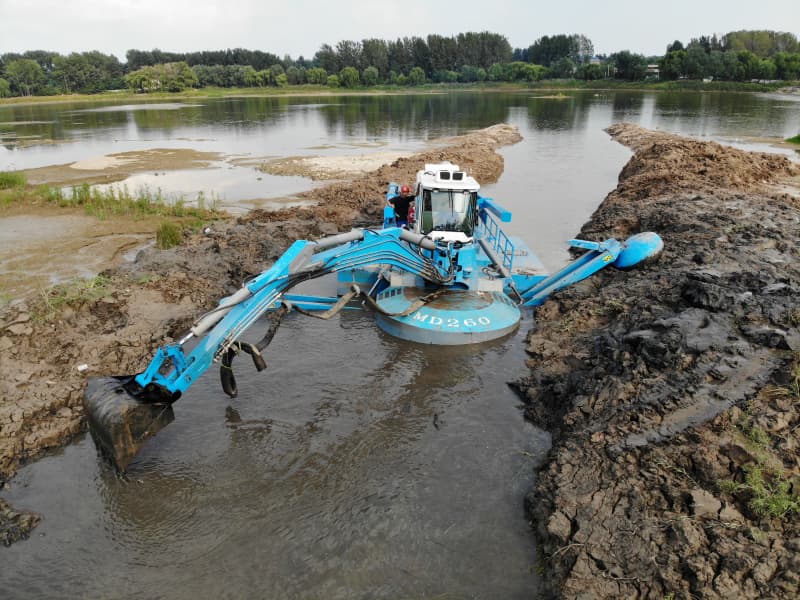 Drague amphibie autopropulsée multifonctionnelle (500 m³/h) pour zones d'eau peu profonde