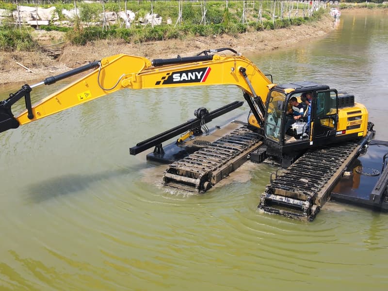 Excavatrice amphibie personnalisée pour applications de dragage en zones humides, marais et rivières
